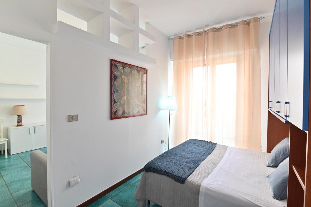 Izzhome Holiday Terrace Cagliari Exteriör bild