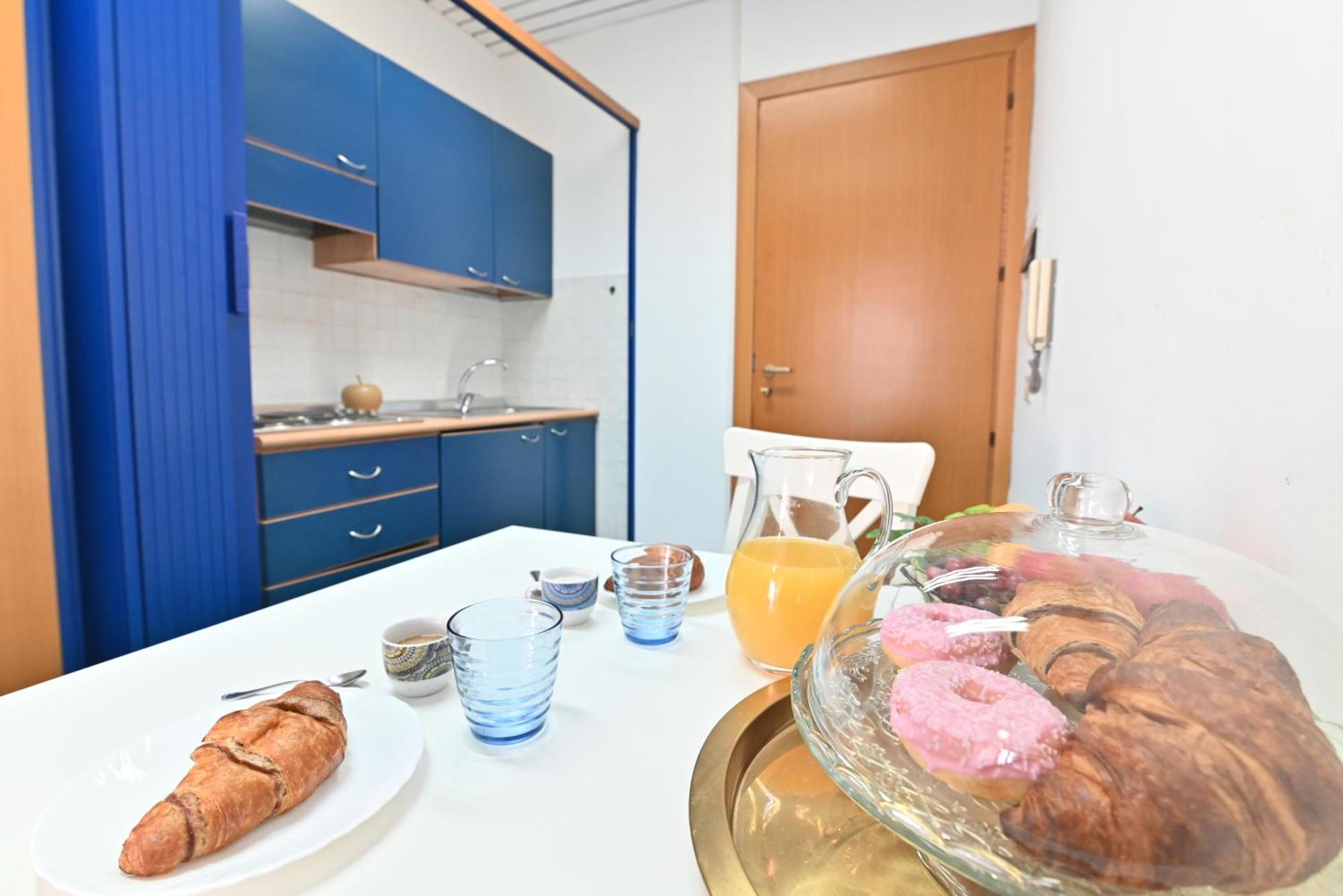 Izzhome Holiday Terrace Cagliari Exteriör bild