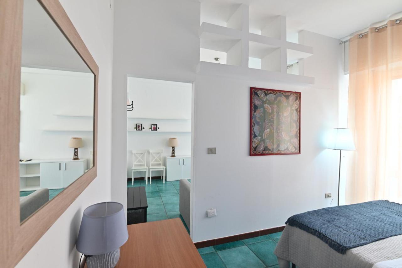 Izzhome Holiday Terrace Cagliari Exteriör bild