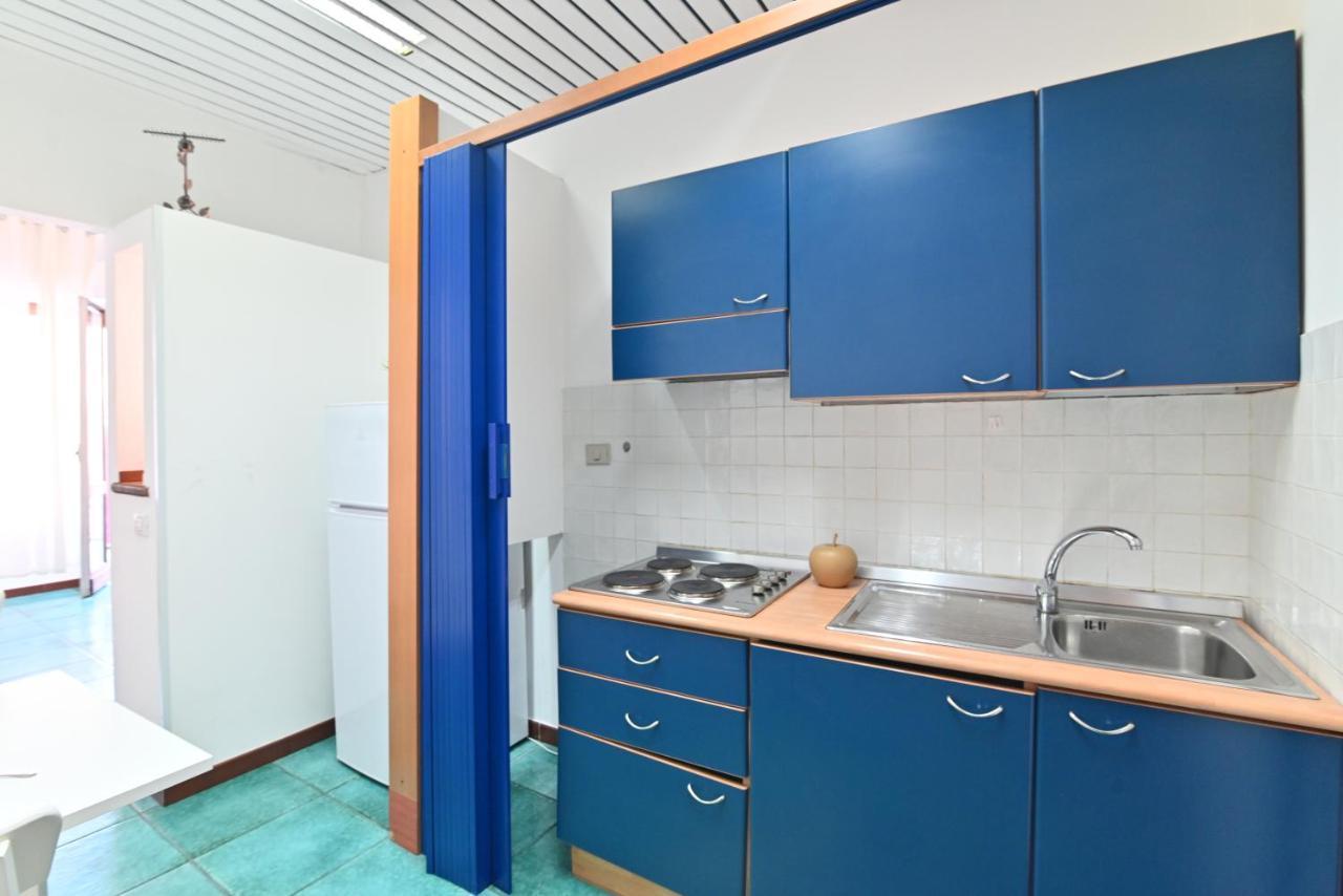 Izzhome Holiday Terrace Cagliari Exteriör bild